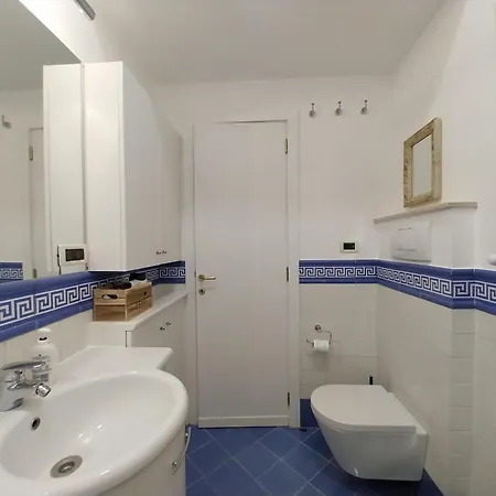 A Casa Di Vittoria Apartment Rome